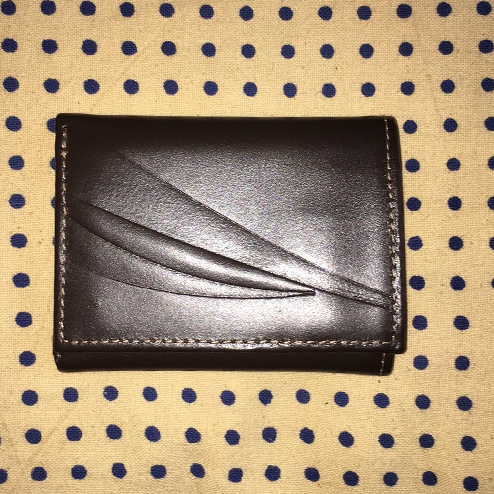 •Nautica• men’s leather wallet